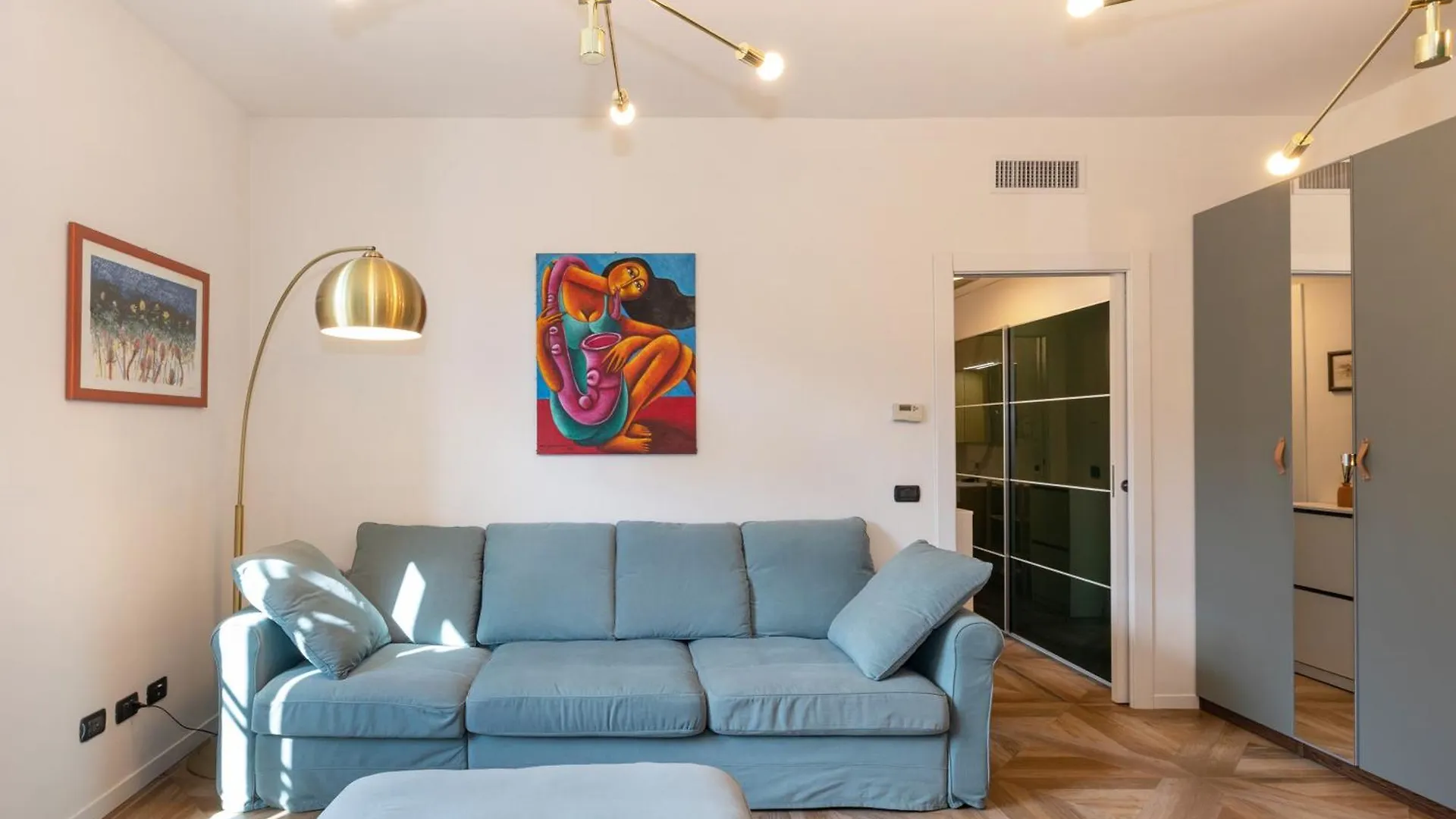 Bright One Bedroom Apartment Porta Venezia - Mirable Pm Milano 0*,
